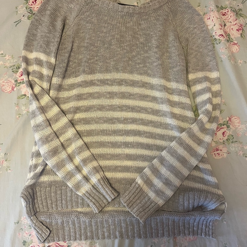 Striped Crewneck Sweater - Gray and Cream